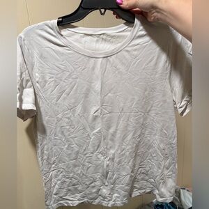 Fabletics White Women’s Active Tee